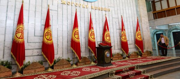 В здании Парламента Кыргызстана, архивное фото - Sputnik Таджикистан