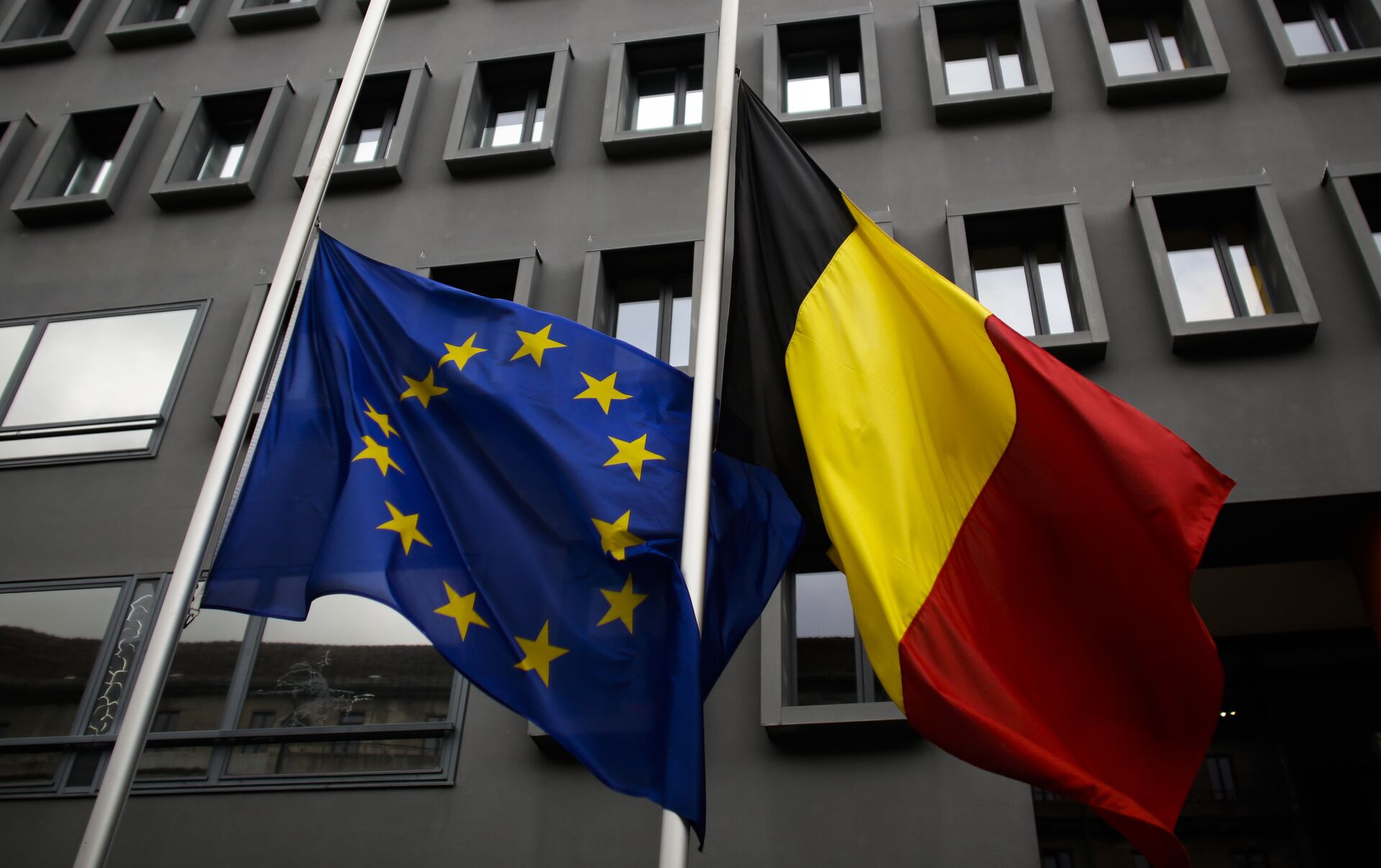 Бельгия флаг Евросоюз