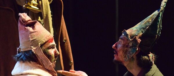 Намоишномаи Суди девонагон дар Лондон - Sputnik Тоҷикистон