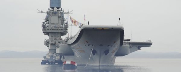 Российский авианесущий крейсер Адмирал Кузнецов, архивное фото - Sputnik Таджикистан