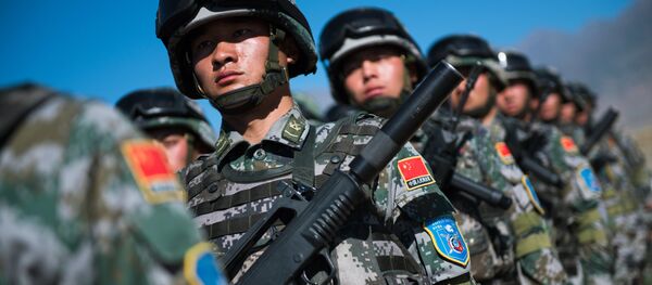 Военнослужащие Китая, архивное фото Военнослужащие Китая, архивное фото - Sputnik Таджикистан