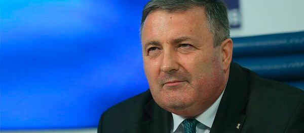 Военный политолог Александр Перенджиев, архивное фото Военный политолог Александр Перенджиев, архивное фото - Sputnik Таджикистан