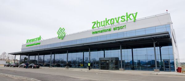 Фурудгоҳи байналмиллалии  Жуковский дар вилояти Маскав, акс аз бофгонӣ - Sputnik Тоҷикистон