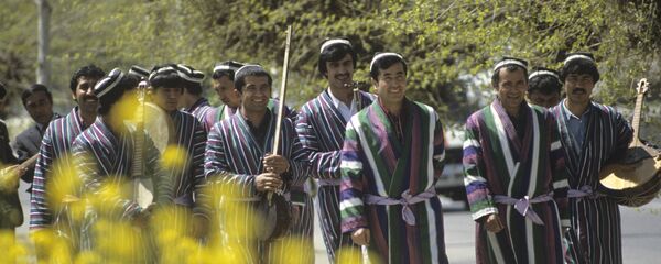 Национальный ансамбль Шашмаком, архивное фото Национальный ансамбль Шашмаком, архивное фото - Sputnik Тоҷикистон