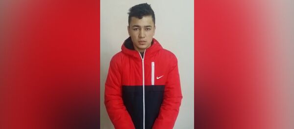 Кадры допроса подозреваемого в подготовке терактов в Москве - Sputnik Тоҷикистон