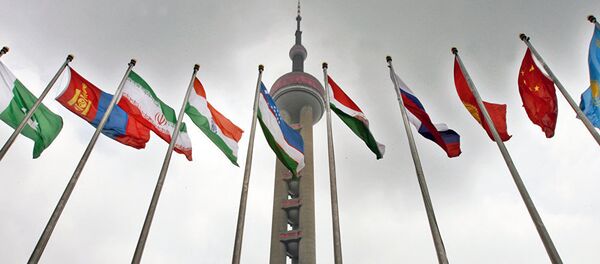 Флаги стран-участниц ШОС, архивное фото - Sputnik Таджикистан