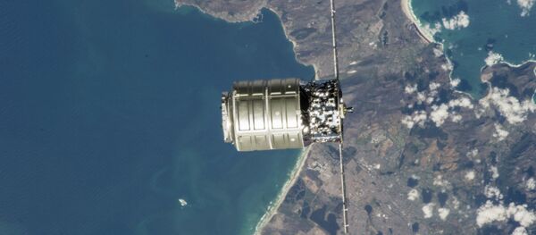 Космический грузовой корабль Cygnus американской компании Orbital ATK Космический грузовой корабль Cygnus американской компании Orbital ATK - Sputnik Таджикистан