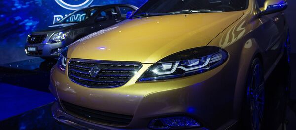Автомобиль Ravon R4, архивное фото - Sputnik Таджикистан