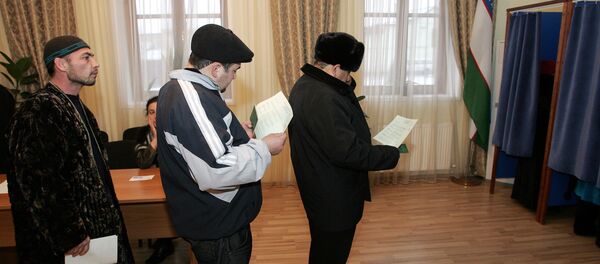Президентские выборы в Узбекистане, архивное фото Президентские выборы в Узбекистане, архивное фото - Sputnik Таджикистан