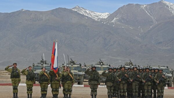 Российская военная база в Кыргызстане, архивное фото - Sputnik Таджикистан