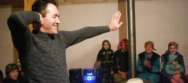 Абдумамад Бекмамадов, акс аз бойгонӣ Абдумамад Бекмамадов, акс аз бойгонӣ - Sputnik Тоҷикистон