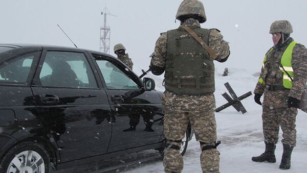Бойцы спецназа Казахстана, архивное фото - Sputnik Таджикистан