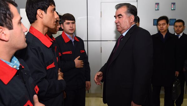 Эмомали Рахмон на открытии ТЭЦ Душанбе-2 - Sputnik Таджикистан