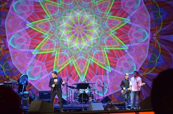 Концерт в честь 80-летия Ага-Хана IV Концерт в честь 80-летия Ага-Хана IV - Sputnik Тоҷикистон