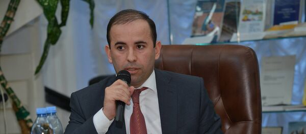 Корманди илмӣ дар МГИМО, адвокат Шарбатулло Содиқов Корманди илмӣ дар МГИМО, адвокат Шарбатулло Содиқов - Sputnik Тоҷикистон