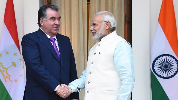 Визит главы Таджикистана Эмомали Рахмона в Индию - Sputnik Таджикистан