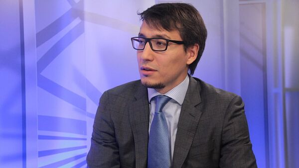 Политолог Дмитрий Абзалов - Sputnik Таджикистан