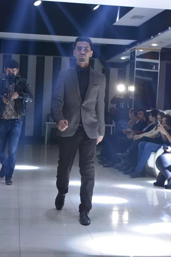 Golden fashion night дар Душанбе Golden fashion night дар Душанбе - Sputnik Тоҷикистон