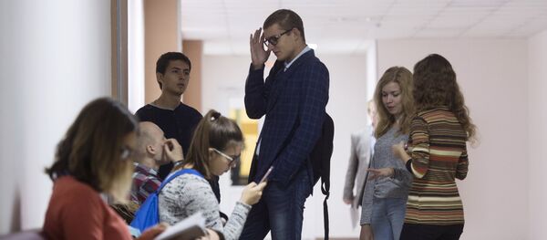 Студенты, архивное фото Студенты, архивное фото - Sputnik Тоҷикистон