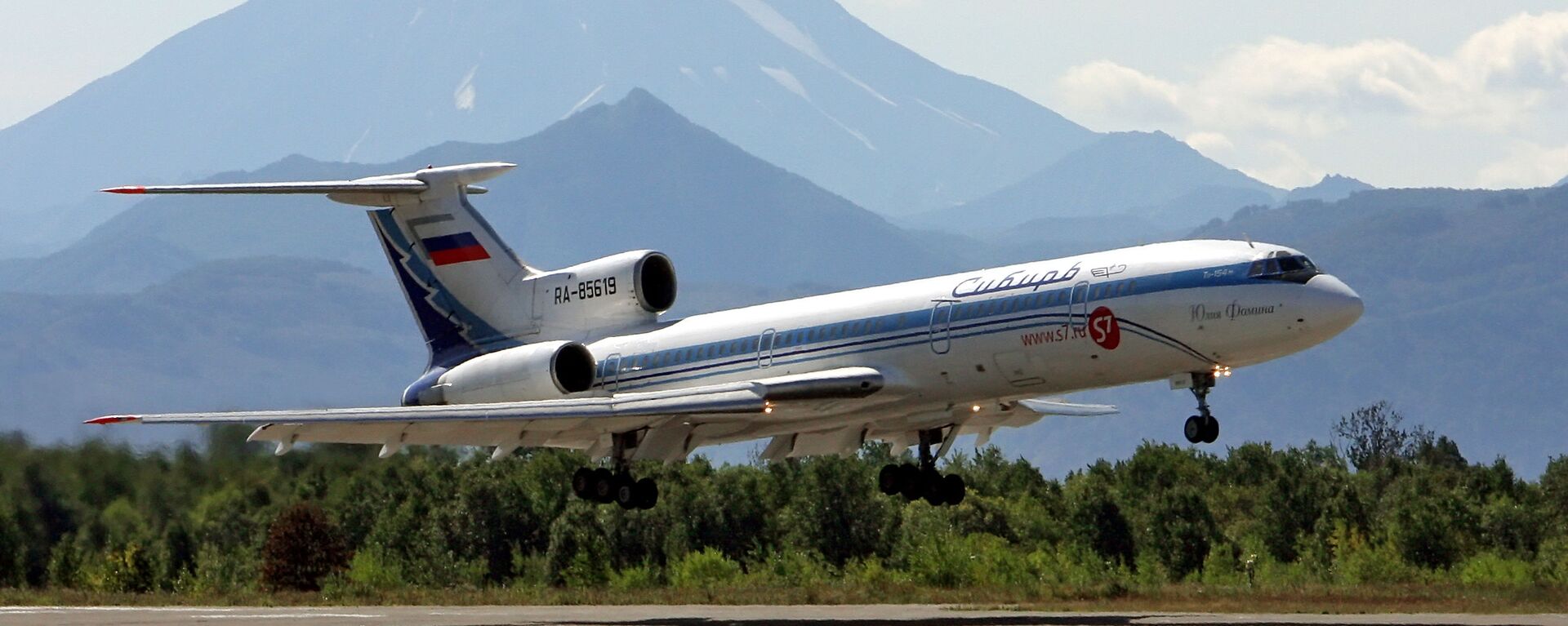 Самолет Ту-154 - Sputnik Таджикистан, 1920, 22.05.2021