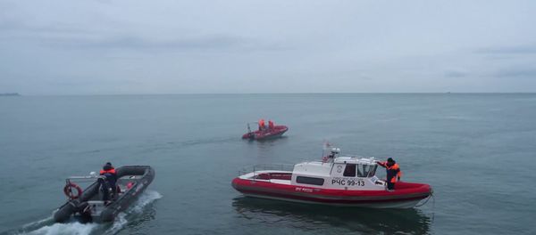 Поисковые работы в акватории Черного моря в районе крушения самолета ТУ-154 - Sputnik Таджикистан