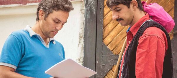 Коргардон Далер Раҳматов дар майдони ба наворгирии филм Сафари ҳавоӣ. Акса аз бойгонӣ - Sputnik Тоҷикистон