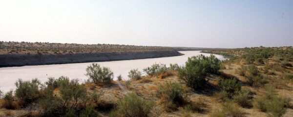 Узбой - сухое русло Амударьи - Sputnik Таджикистан