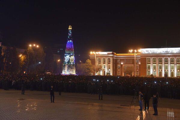 Новогодний концерт в Душанбе - Sputnik Таджикистан