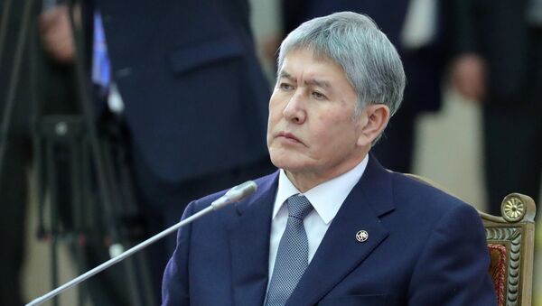 Президент Кыргызстана Алмазбек Атамбаев, архивное фото - Sputnik Таджикистан