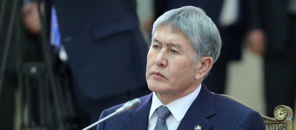 Президент Кыргызстана Алмазбек Атамбаев, архивное фото - Sputnik Таджикистан