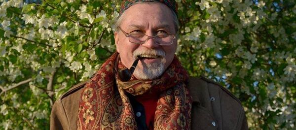 Рассом Владимир Глухов. Акс аз бойгонӣ - Sputnik Тоҷикистон