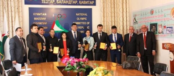 В Душанбе наградили 10 лучших спортсменов республики - Sputnik Таджикистан