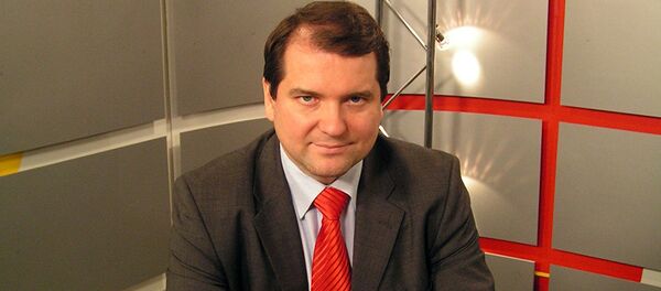 Владимир Корнилов, архивное фото Владимир Корнилов, архивное фото - Sputnik Таджикистан