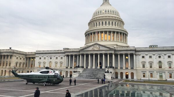 Капитолий в Вашингтоне, архивное фото - Sputnik Тоҷикистон