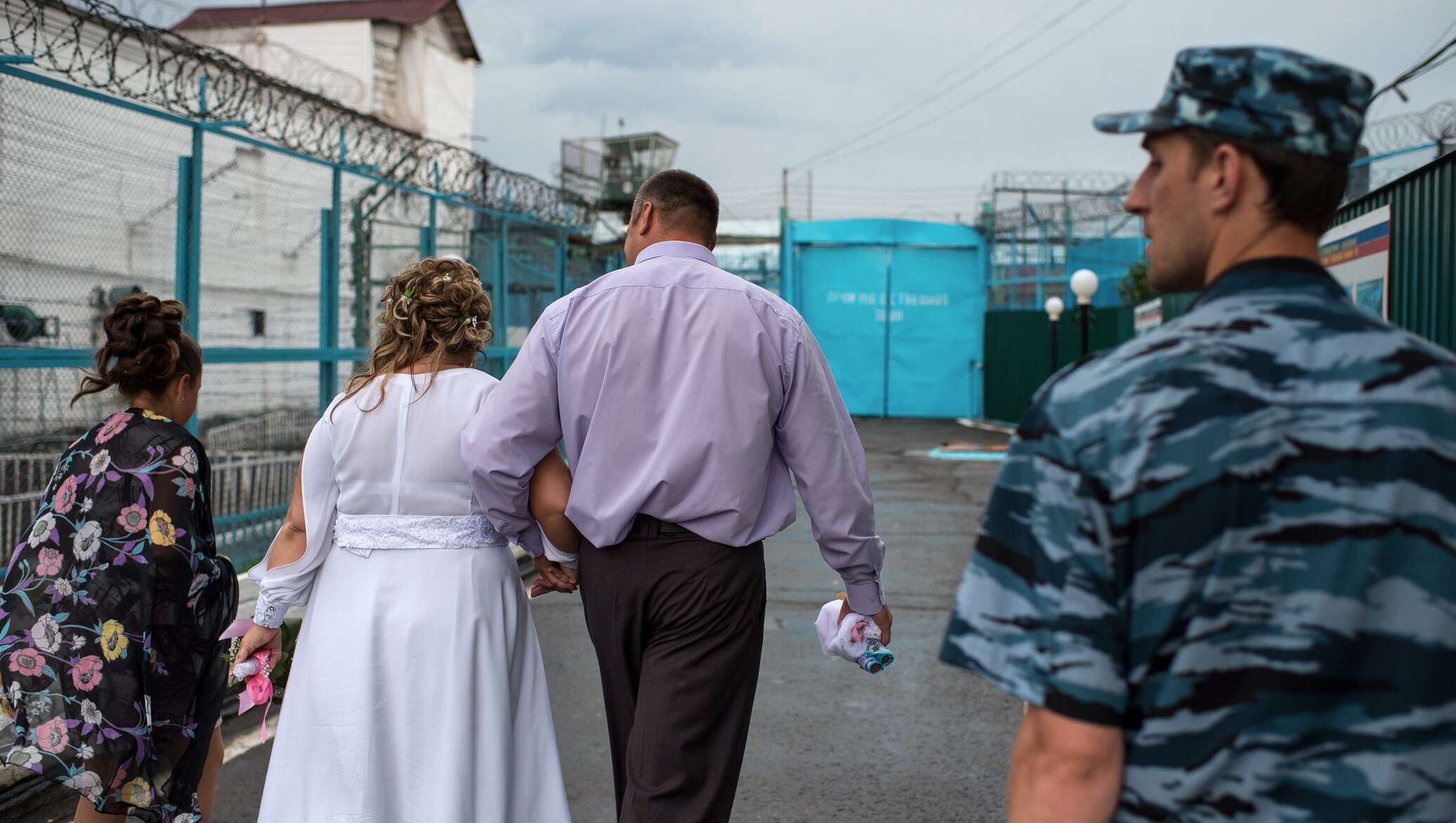 Отношения в колонии. Свадьба в тюрьме. Свадьба в исправительной колонии. Свадьба в женской колонии. Свадьба в колонии строгого режима.