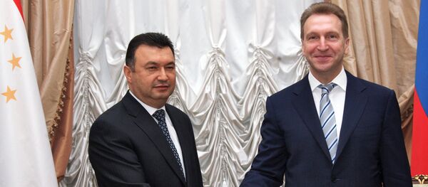 Муовини сарвазири Русия Игор Шувалов. Акс аз бойгонӣ Муовини сарвазири Русия Игор Шувалов. Акс аз бойгонӣ - Sputnik Тоҷикистон