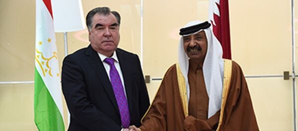 Президент Таджикистана Эмомали Рахмон встретился с главой парламента Катара Мухаммадом бин Мубораком Президент Таджикистана Эмомали Рахмон встретился с главой парламента Катара Мухаммадом бин Мубораком - Sputnik Таджикистан