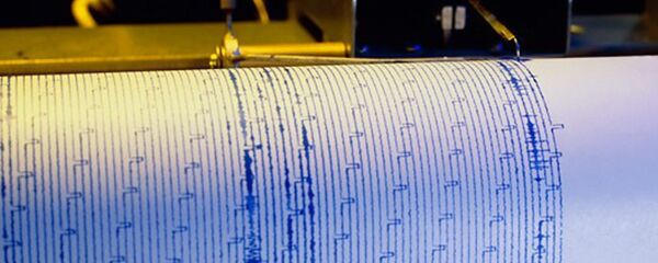 Сейсмограф Сейсмограф - Sputnik Таджикистан