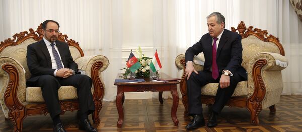 Мулоқоти Сироҷиддин Аслов бо Салоҳуддин Раббонӣ. Акс аз бойгонӣ - Sputnik Тоҷикистон