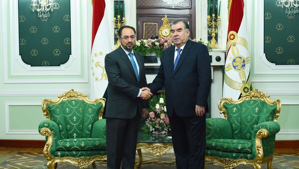 Президент Таджикистана Эмомали Рахмон и министр иностранных дел Афганистана Салохиддин Раббони - Sputnik Таджикистан