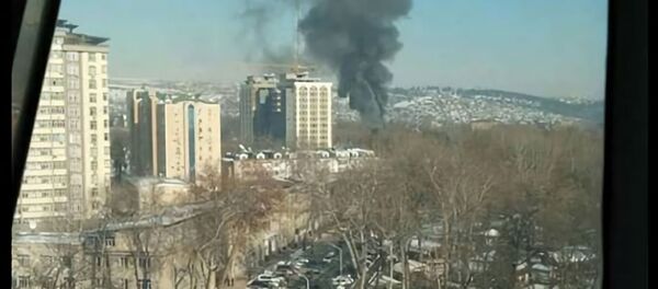 Пожар в здание банка в Душанбе - Sputnik Тоҷикистон