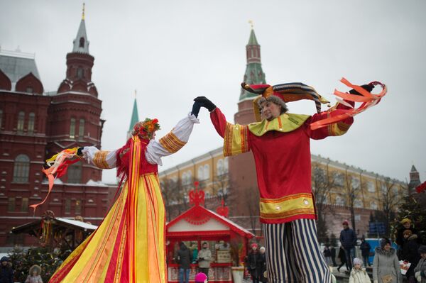 Открытие фестиваля Московская масленица Открытие фестиваля Московская масленица - Sputnik Таджикистан