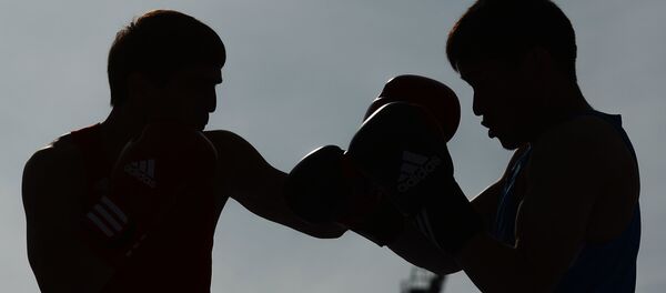 Участники соревнований по боксу, архивное фото Участники соревнований по боксу, архивное фото - Sputnik Таджикистан