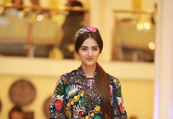 Зарнигор Хусайнова Зарнигор Хусайнова - Sputnik Таджикистан