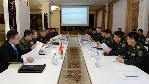 Военные стран ШОС обсудили проект плана сотрудничества на 2018-2019 годы - Sputnik Таджикистан