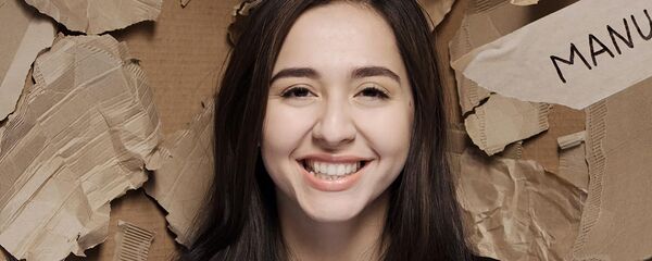 Овозхони тоҷики муқими Русия Манижа, акс аз бойгонӣ Овозхони тоҷики муқими Русия Манижа, акс аз бойгонӣ - Sputnik Тоҷикистон