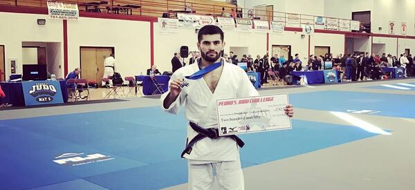 Ғолибияти Хушбахт Қурбонмамадов дар Бостон - Sputnik Тоҷикистон