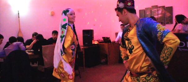 Песни и танцы: как таджики Москвы отпраздновали Навруз - Sputnik Таджикистан