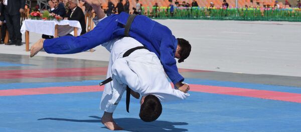 Кубок столицы по борьбе гуштингири - Sputnik Тоҷикистон