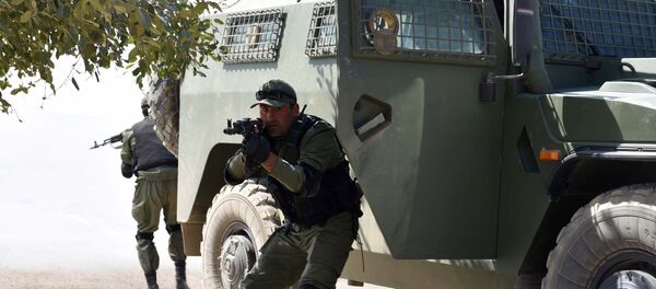 Совместные учения 201-й российской военной базы и военных сил Таджикистана, архивное фото - Sputnik Таджикистан